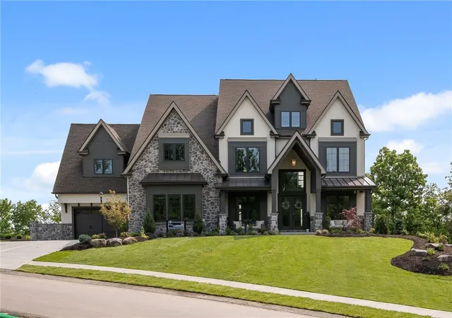 1st image of 1002 Sonoma Dr, Baden, PA 15005 | MLS# 1739095