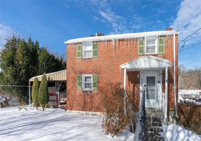 2nd image of 6127 Smithfield St, Elizabeth Twp/boro, PA 15135 | MLS# 1739478