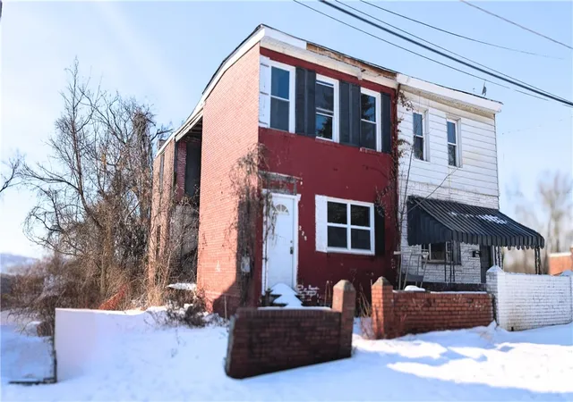 Homes for sale in Downtown Pgh, PA | 223 Lombard St, Downtown Pgh, PA 15219 | MLS# 1739504
