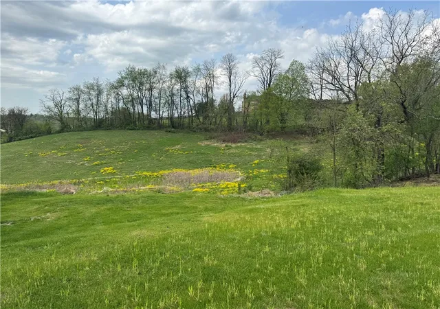 3rd image of Lot 129 116 Harrowgate Lane, Peters Twp, PA 15317 | MLS# 1739689