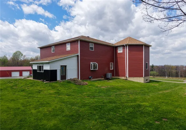 Homes for sale in Center Twp/homer Cty, PA | 2447 Luciusboro Rd, Center Twp/homer Cty, PA 15748 | MLS# 1739610