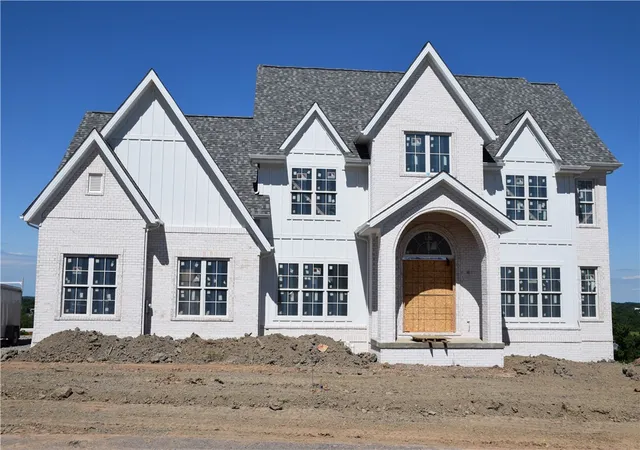 Photo 1 of Sale Pending at 216 Falcon Ln, Cranberry Township, PA 16066 | MLS# 1739759 | Listing updated on 2026-06-22