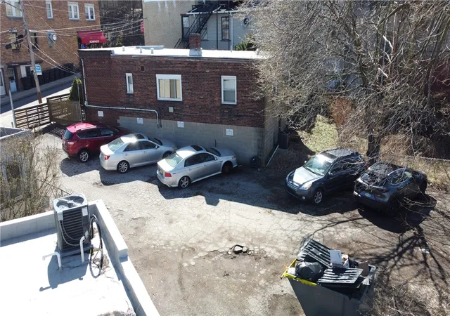 12th image of 300 Shiloh Street, Mt Washington, PA 15211 | MLS# 1739803