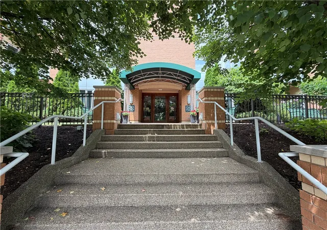 1st image of 5859 Beacon Street #2003, Squirrel Hill, PA 15217 | MLS# 1739827
