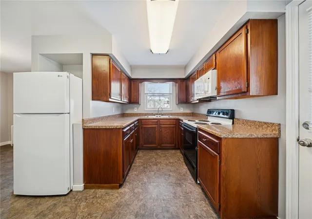 4th image of 1059 Bayridge Avenue, Brookline, PA 15226 | MLS# 1739890