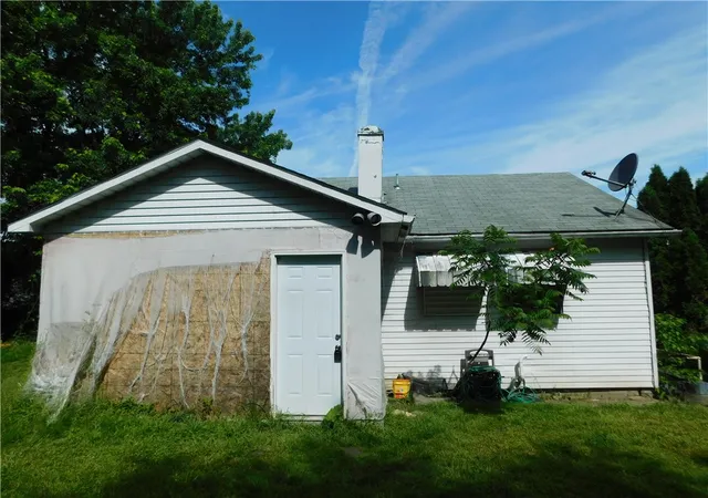 Homes for sale in Uniontown, PA | 120 Bailey Avenue, Uniontown, PA 15401 | MLS# 1739858