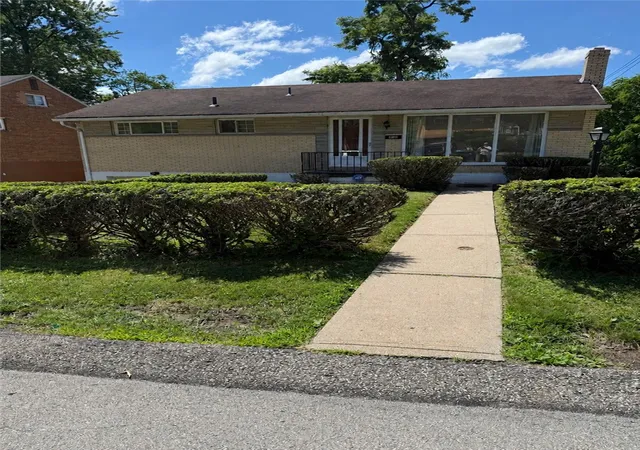 Single family home for sale at 7867 Mark Dr, Verona, PA 15147 | MLS# 1739971 | Listing updated on 2026-06-29