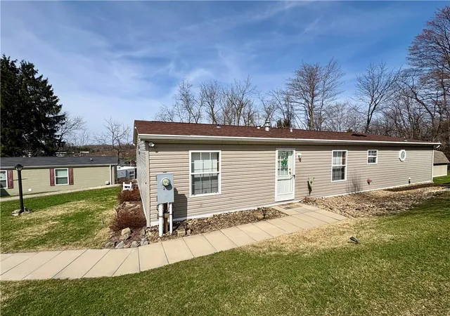Manufactured home for sale at 111 Pembrooke Dr, Delmont, PA 15626 | MLS# 1739944 | Listing updated on 2026-05-09