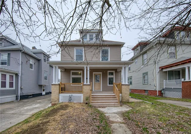 Photo 1 of Single family home for sale at 923 Adams St, New Castle, PA 16101 | MLS# 1740002 | Listing updated on 2026-07-04