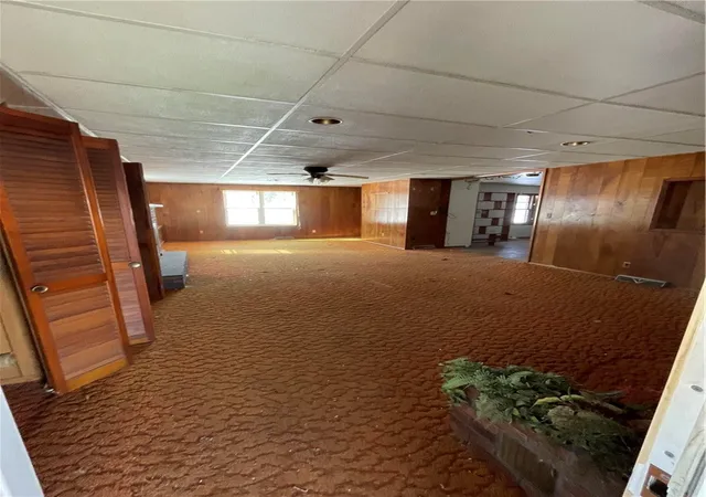 Photo 3 of Single family home for sale at 307 Mcclelland Rd, New Castle, PA 16102 | MLS# 1740221 | Listing updated on 2026-04-21