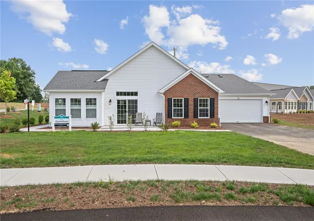 Photo 3 of Condo for sale at 1020 Autumn Woods Dr, Evans City, PA 16033 | MLS# 1740434 | Listing updated on 2026-07-16