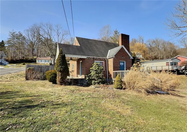 Photo 1 of Single family home for sale at 41 Bethlehem St, Fredericktown, PA 15333 | MLS# 1740522 | Listing updated on 2026-06-11