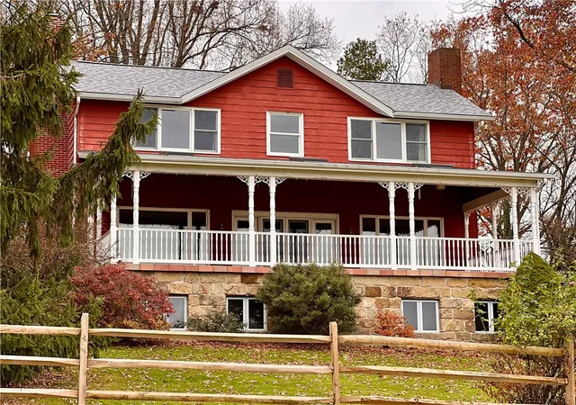 Single family home for sale at 121 Brewer Rd, Saxonburg, PA 16056 | MLS# 1740283 | Listing updated on 2026-02-19