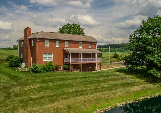 Homes for sale in Ligonier, PA | 440 Owl Hollow Road, Ligonier, PA 15658 | MLS# 1740408