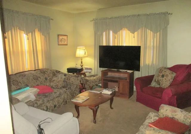 4th image of 289 Clay Street, Rochester, PA 15074 | MLS# 1740627