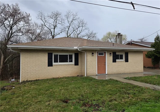 2nd image of 3216 Brodhead Road, Center Twp, PA 15001 | MLS# 1740799
