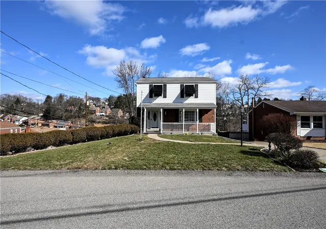 Homes for sale in Pittsburgh, PA | 5015 Elmwood Dr, Pittsburgh, PA 15227 | MLS# 1740867