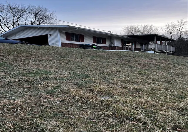 Photo 2 of Sale Pending at 343 Vanderbilt Rd, Connellsville, PA 15425 | MLS# 1740508 | Listing updated on 2026-06-02