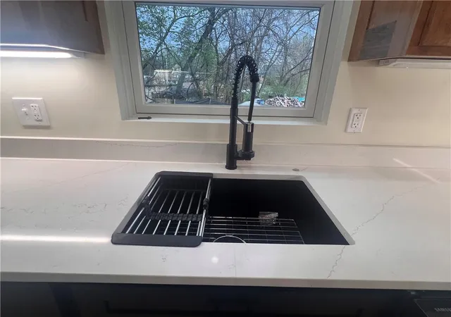 Photo 4 of Single family home for sale at 107 Willow Village Dr, Pittsburgh, PA 15239 | MLS# 1740955 | Listing updated on 2026-05-08
