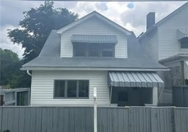 Photo 1 of Single family home for sale at 2511 Mercantile St, Mc Keesport, PA 15132 | MLS# 1740919 | Listing updated on 2026-03-25