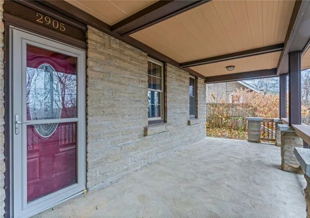Photo 5 of Single family home for sale at 2905 Belleville St, Castle Shannon, PA 15234 | MLS# 1740760 | Listing updated on 2026-07-31