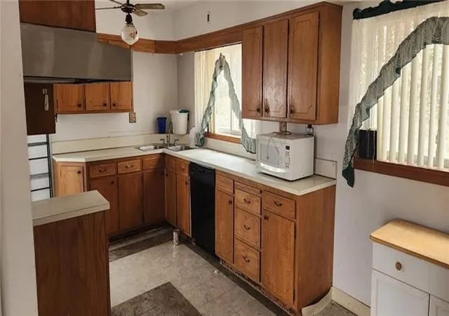Photo 3 of Single family home for sale at 25 Kay St, Uniontown, PA 15401 | MLS# 1741041 | Listing updated on 2026-07-06