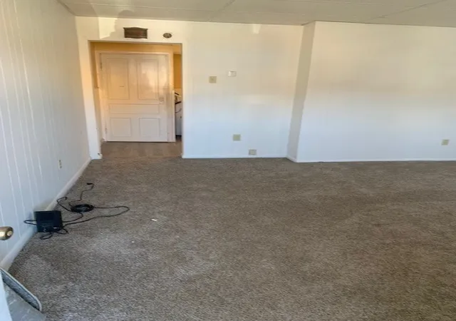 Photo 3 of Single family home for sale at 307 Pacific St, Mc Keesport, PA 15132 | MLS# 1740863 | Listing updated on 2026-06-11