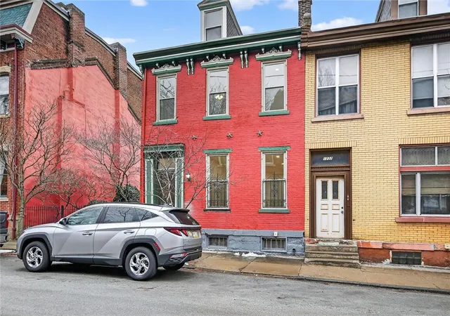 2nd image of 1234 Palo Alto St, Pittsburgh, PA 15212 | MLS# 1740984
