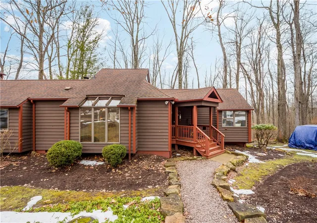 Photo 2 of Sale Pending at 618 The Maples, Farmington, PA 15437 | MLS# 1741060 | Listing updated on 2026-07-31