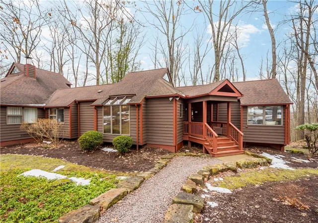 Photo 3 of Sale Pending at 618 The Maples, Farmington, PA 15437 | MLS# 1741060 | Listing updated on 2026-07-31