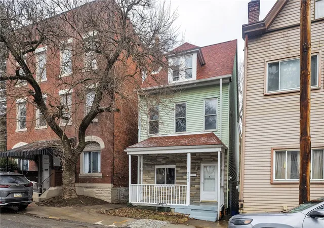 3rd image of 3246 Richardson Ave, Pittsburgh, PA 15212 | MLS# 1741134