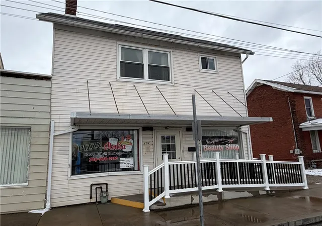 Homes for sale in Carmichaels/cumblnd, PA | 202 S Market Street, Carmichaels/cumblnd, PA 15320 | MLS# 1741277