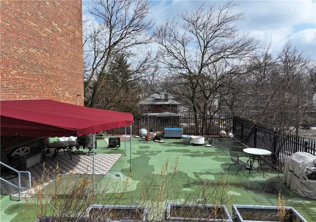 2nd image of 5 Bayard Rd, Shadyside, PA 15213