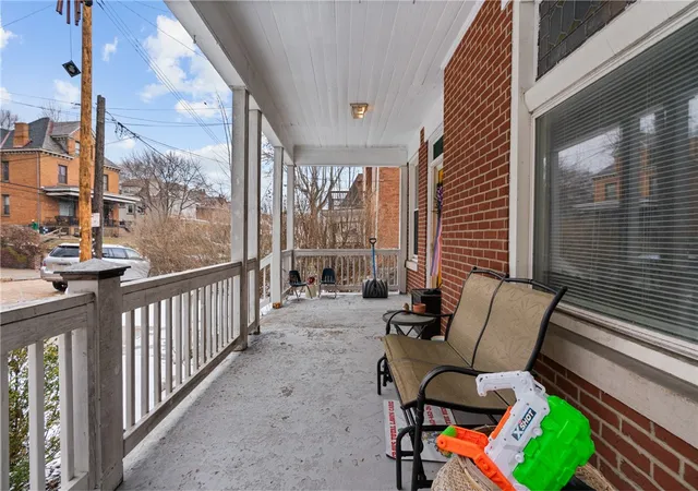 Listing Photo 3 - Condo for sale in building located at 10 N Bryant Ave, Bellevue, PA 15202