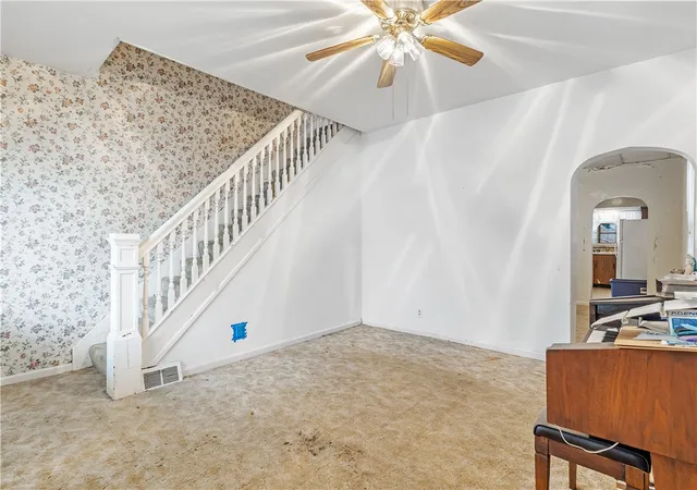 Homes for sale in New Brighton, PA | 1349 2nd St, New Brighton, PA 15066 | MLS# 1741049