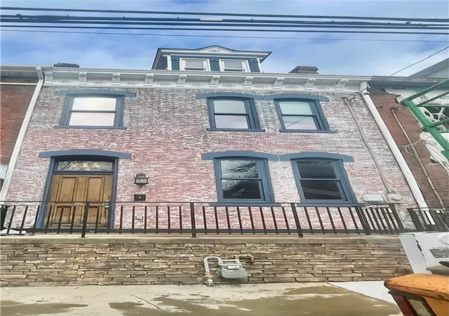 1st image of 714 Armandale St, Central North Side, PA 15212 | MLS# 1741521