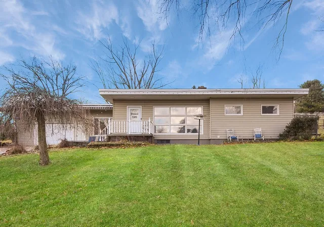 1st image of 139 Camp Run Rd, Lancaster Twp, PA 16037 | MLS# 1741497