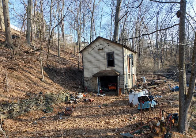 Photo 5 of Land for sale at 803 Burchfield Rd, Shaler, PA 15101 | MLS# 1741674 | Listing updated on 2026-07-28