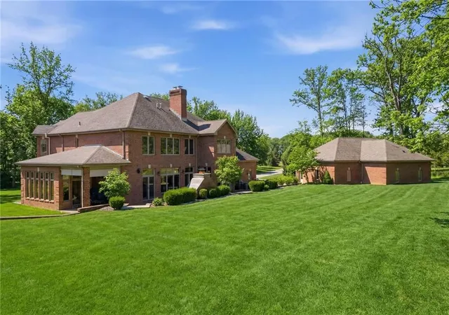 Photo 3 of Single family home for sale at 1653 Chapel Ridge, Adams Twp, PA 16046 | MLS# 1741489 | Listing updated on 2026-07-20