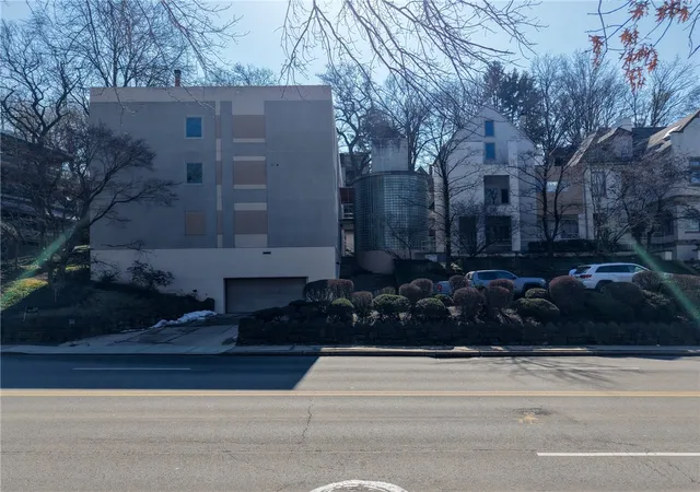 1st image of 5030 5th Ave #213, Shadyside, PA 15232 | MLS# 1741687