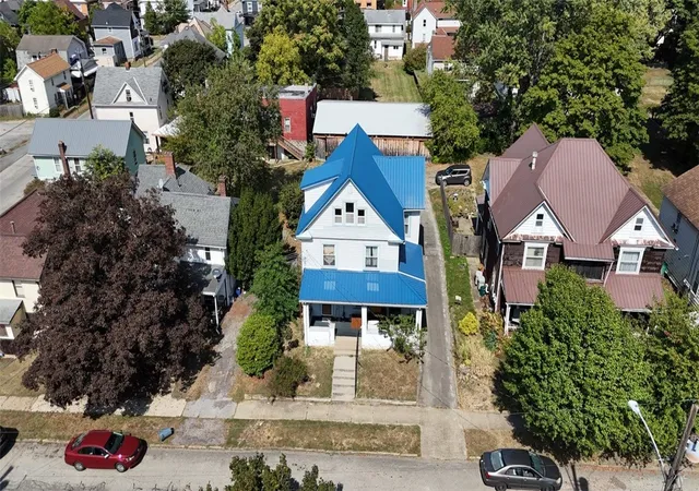 2nd image of 324 W North Street, City Of But Nw, PA 16001 | MLS# 1740668