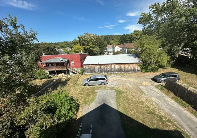 42nd image of 324 W North Street, City Of But Nw, PA 16001 | MLS# 1740668