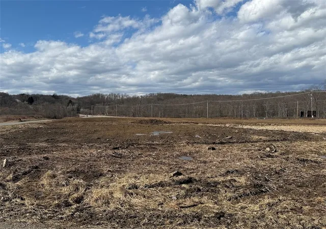 2nd image of 7700 Sharon Mercer Rd, E Lackawannock Twp, PA 16137 | MLS# 1741616