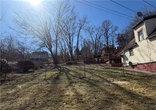 Photo 2 of Single family home for sale at 143 Whitestown Rd, Twp Of But Sw, PA 16045 | MLS# 1741726 | Listing updated on 2026-05-19