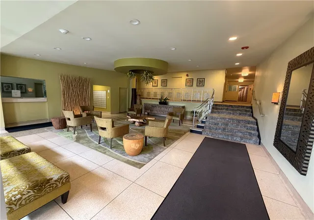 Homes for sale in Oakland, PA | 128 N Craig St #911, Oakland, PA 15213 | MLS# 1741709