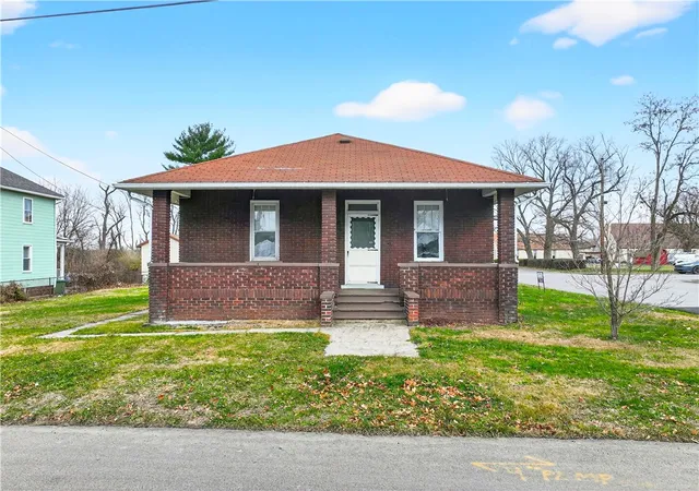 Homes for sale in Connellsville, PA | 1404 Aetna St, Connellsville, PA 15425 | MLS# 1741963