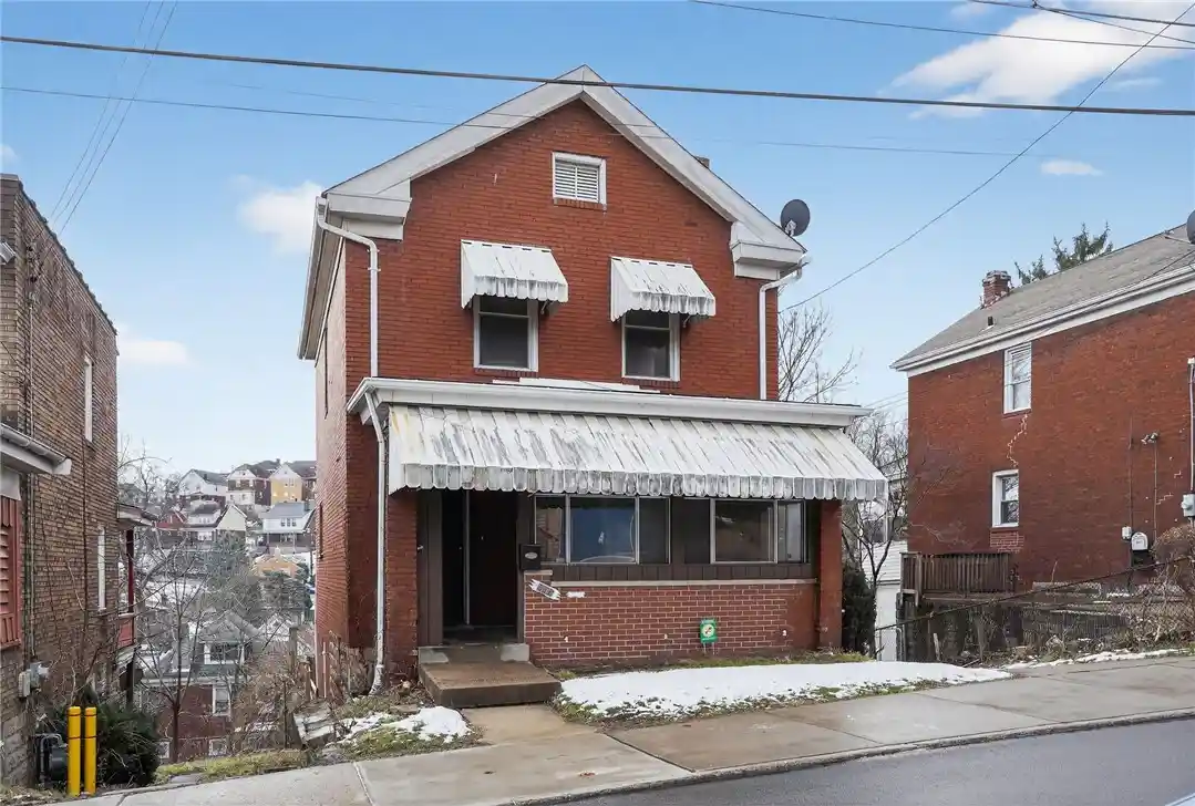 Photo 1 of Single family home for sale at 2930 Pyramid Ave, Brentwood, PA 15227 | MLS# 1742006 | Listing updated on 2026-10-30
