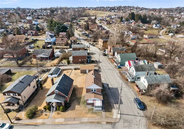 4th image of 800 State St, Duquesne, PA 15110 | MLS# 1741749