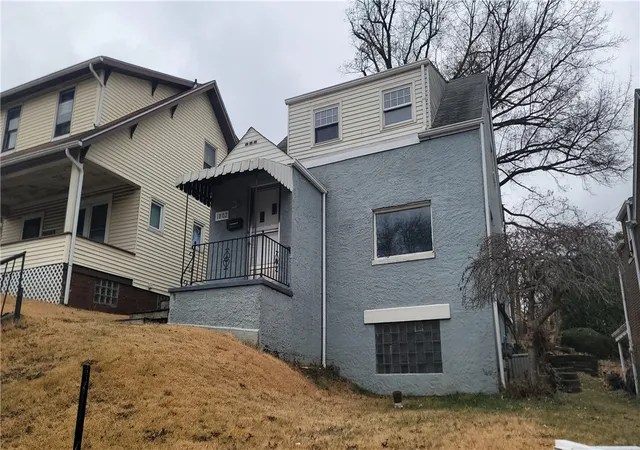Homes for sale in Arnold, PA | 1802 Alcoa Dr, Arnold, PA 15068 | MLS# 1742132
