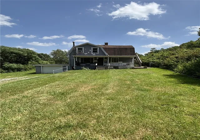 3rd image of 626 Pittsburgh Rd, Daugherty Twp, PA 15074 | MLS# 1742223